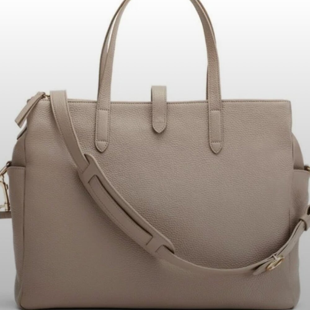 Cuyana Travel Bag